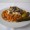 Zeleninové rizoto s houbami, sypané sýrem, okurek   A-1,7